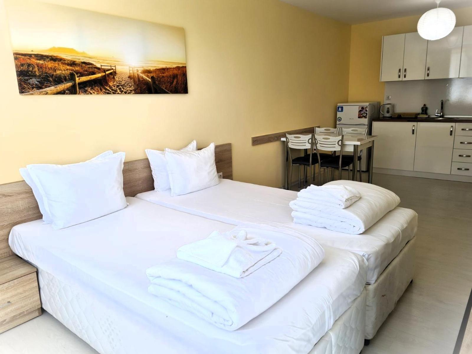Apartments Stamopolu Lux With Pool View Primorsko Luaran gambar